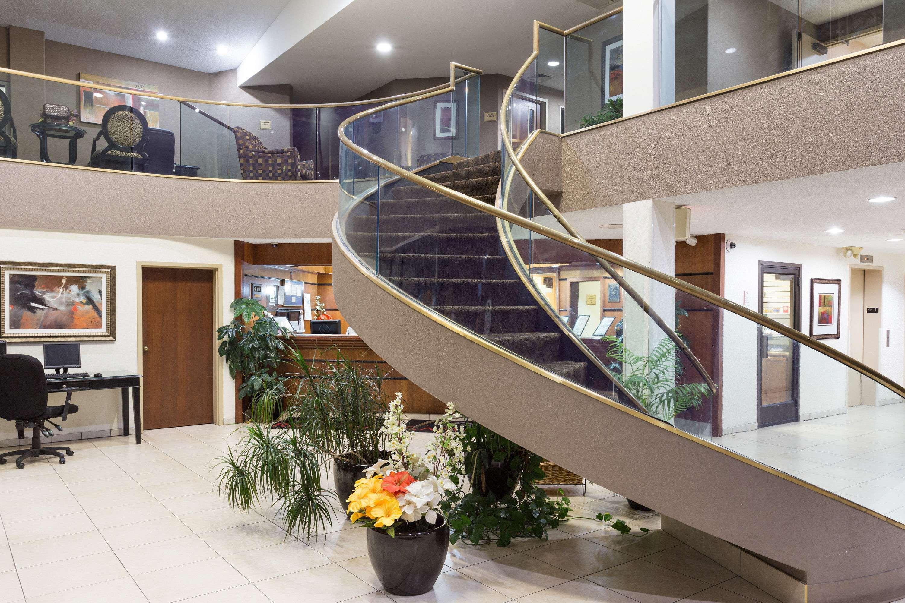 Ramada By Wyndham Bettendorf Extérieur photo